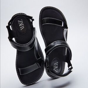 NWT. Zara Black Topstitching Flat Sandals